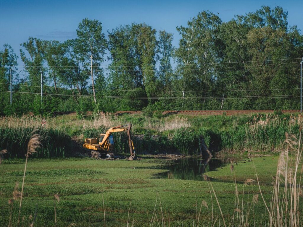 SANY SY215C Crawler Excavator